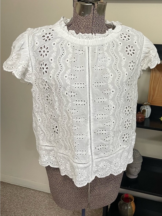 Jennifer & Grace Tops - Women's White Eyelet Broderie Anglaise Short Sleeve Blouse